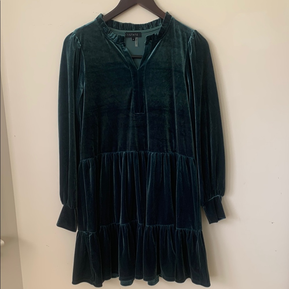 1 STATE Green Ruffled Tiered Long Sleeve Dress velvety SZ M